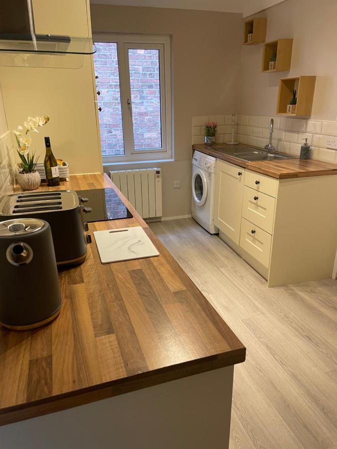 Courtyard Holiday Apartments Belper Exterior foto